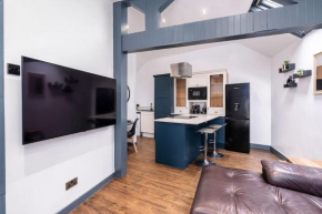 Stunning 3 Bedroom Apartment Great Location managed by LuxeNites